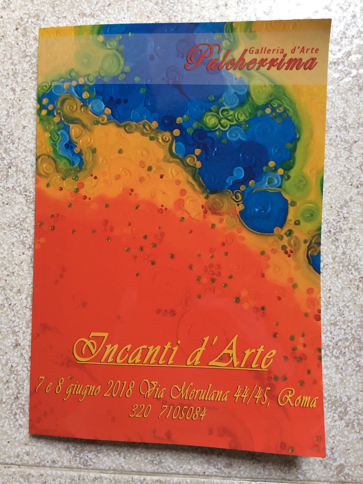 Catalogo con foto di 450 opere